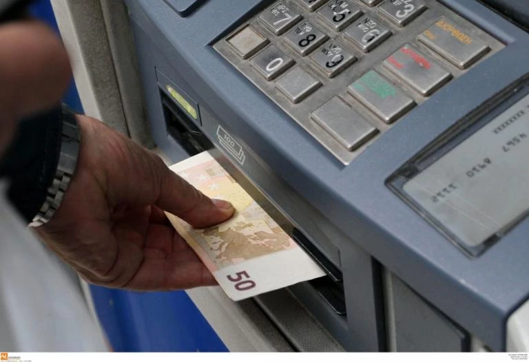 Επιστροφή αναδρομικών σε 200.000 συνταξιούχους ανακοίνωσε η Αχτσιόγλου